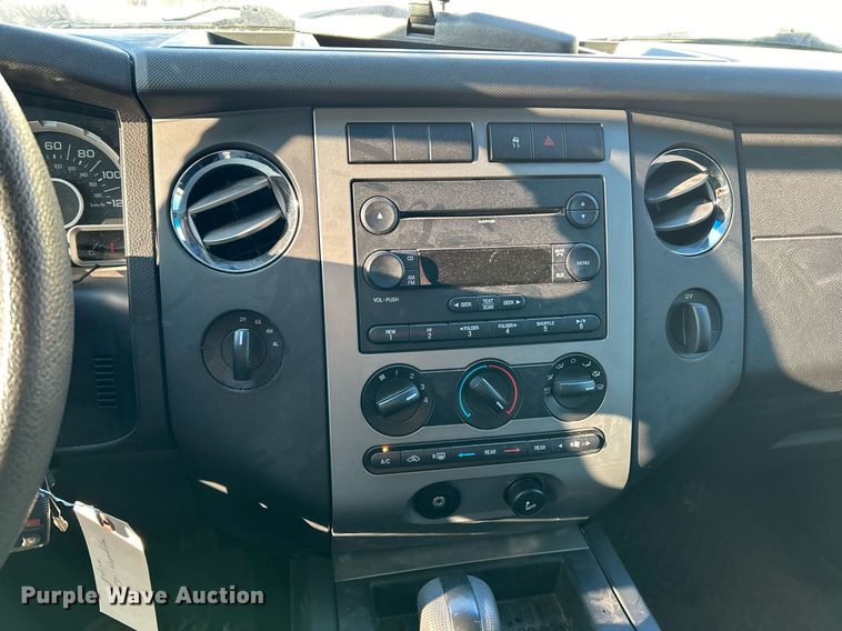 image for item NJ9530 2007 Ford Expedition XLT SUV