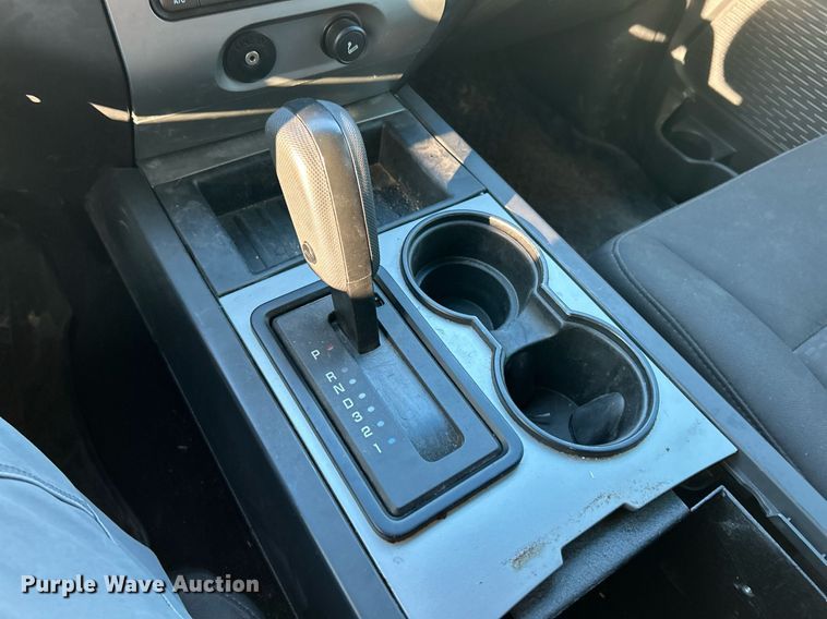 image for item NJ9530 2007 Ford Expedition XLT SUV