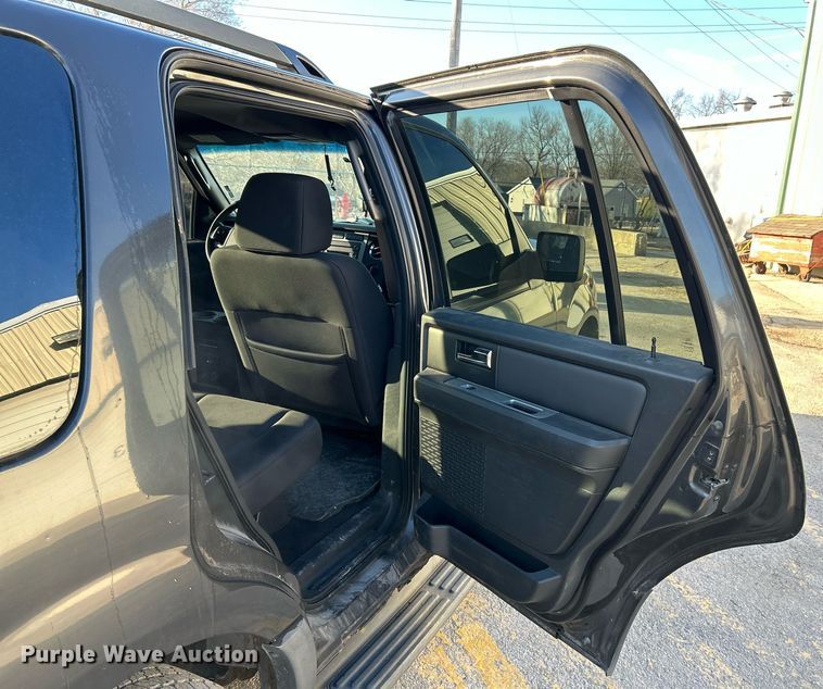 image for item NJ9530 2007 Ford Expedition XLT SUV