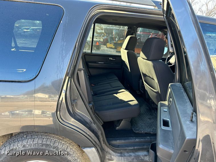 image for item NJ9530 2007 Ford Expedition XLT SUV