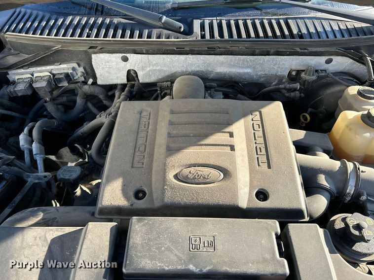 image for item NJ9530 2007 Ford Expedition XLT SUV