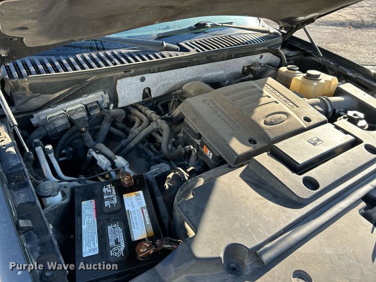image for item NJ9530 2007 Ford Expedition XLT SUV