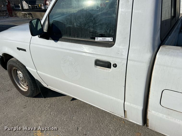 image for item NJ9531 2002 Ford Ranger  pickup truck