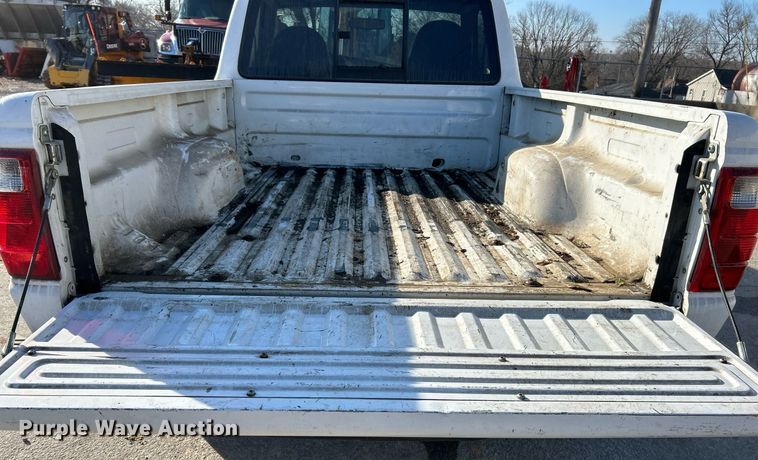 image for item NJ9531 2002 Ford Ranger  pickup truck