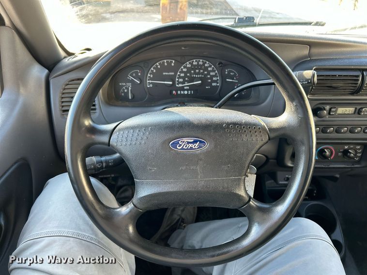 image for item NJ9531 2002 Ford Ranger  pickup truck