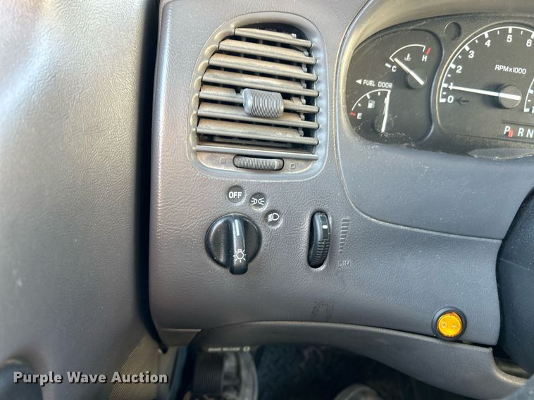 image for item NJ9531 2002 Ford Ranger  pickup truck