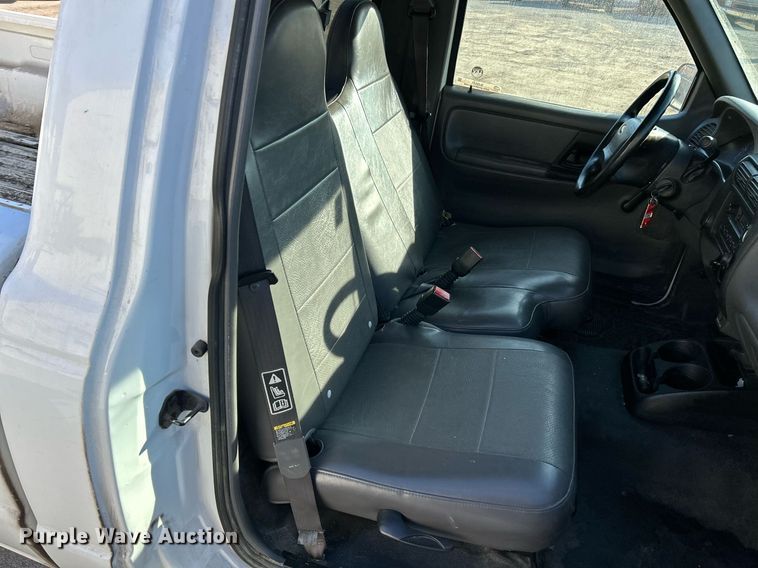 image for item NJ9531 2002 Ford Ranger  pickup truck