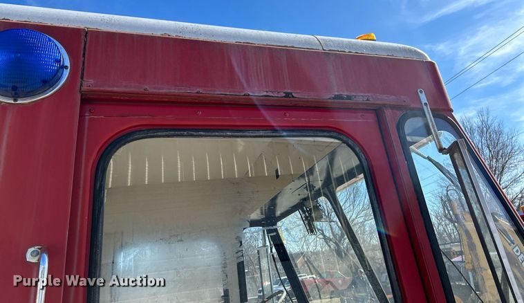 image for item NJ9535 1975 Chevrolet delivery truck