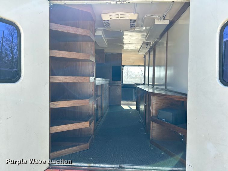 image for item NJ9535 1975 Chevrolet delivery truck