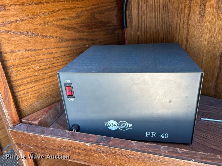 image for item NJ9535 1975 Chevrolet delivery truck