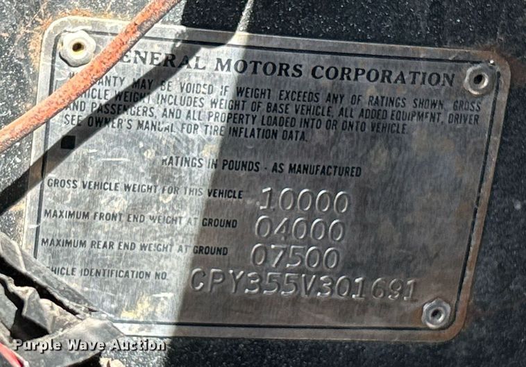 image for item NJ9535 1975 Chevrolet delivery truck