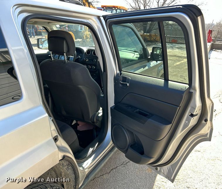 image for item NJ9539 2011 Jeep Patriot  SUV