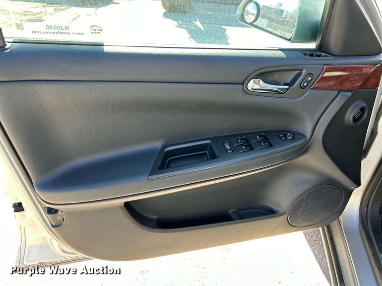 image for item NJ9540 2006 Chevrolet Impala LT 