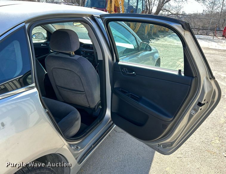 image for item NJ9540 2006 Chevrolet Impala LT 