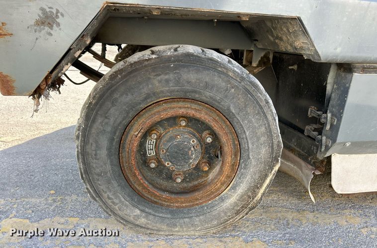 image for item NJ9541 Tennant Sentinel street sweeper