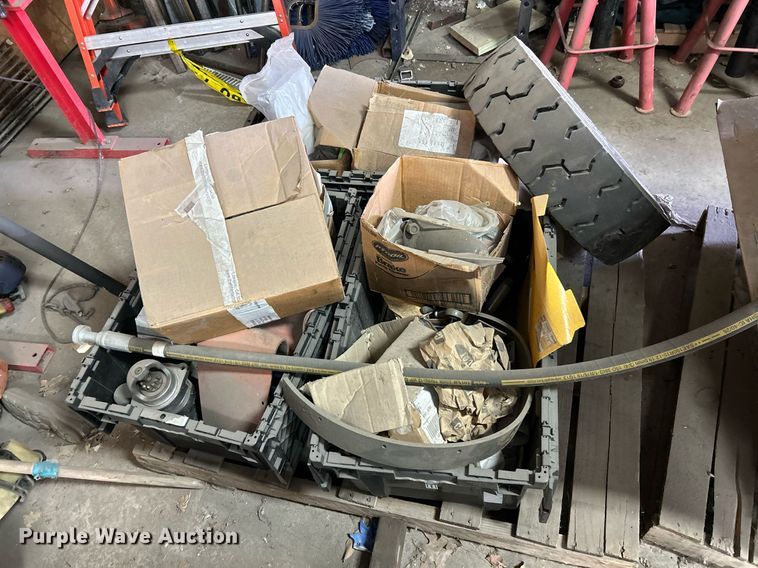 image for item NJ9541 Tennant Sentinel street sweeper