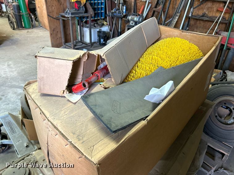 image for item NJ9541 Tennant Sentinel street sweeper