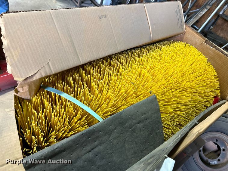 image for item NJ9541 Tennant Sentinel street sweeper