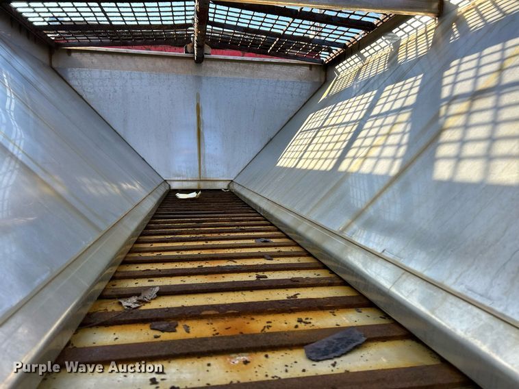 image for item NJ9542 2006 International 7400 dump truck