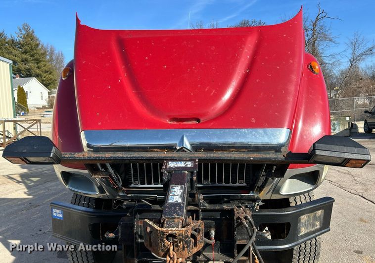 image for item NJ9542 2006 International 7400 dump truck