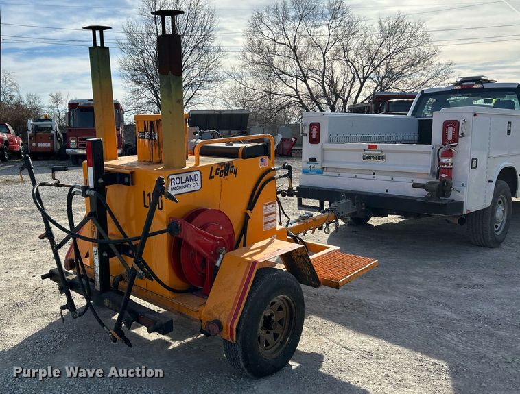 image for item NJ9544 LeeBoy L150 tack distributor