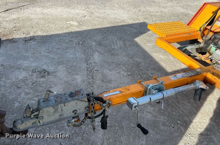 image for item NJ9544 LeeBoy L150 tack distributor