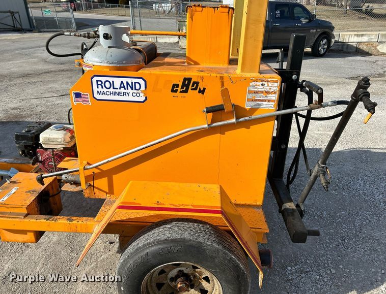 image for item NJ9544 LeeBoy L150 tack distributor