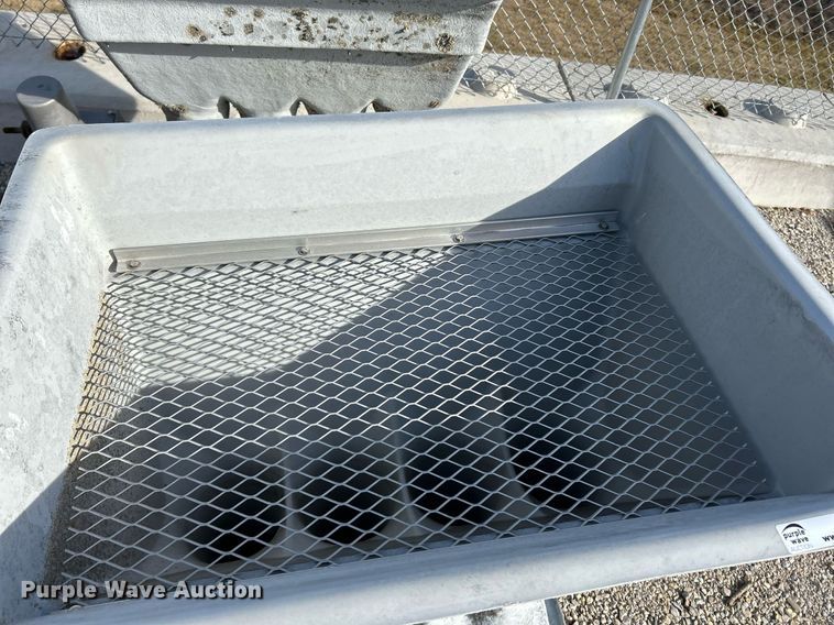 image for item NJ9545 (2) Whelen WPS4004 emergency sirens