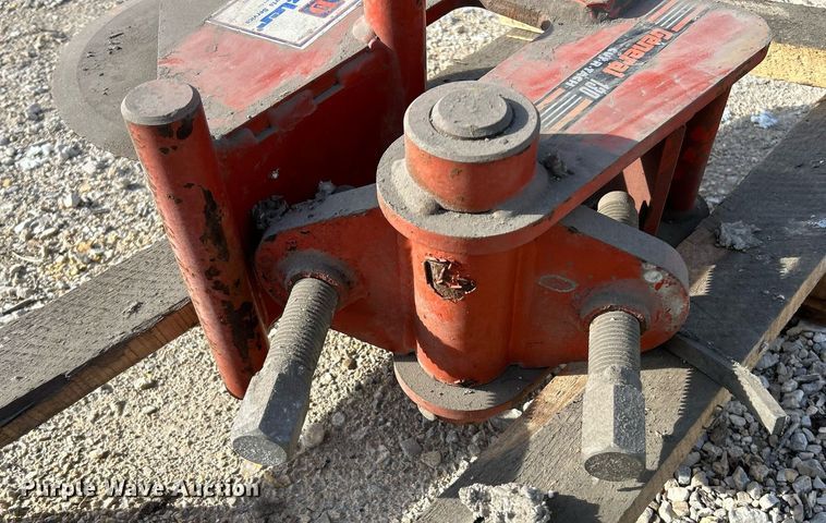 image for item NJ9546 General  130 CUT-R-TACH asphalt cutter attachment