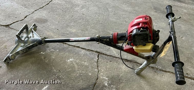 image for item NJ9547 Black Beauty vibrating screed