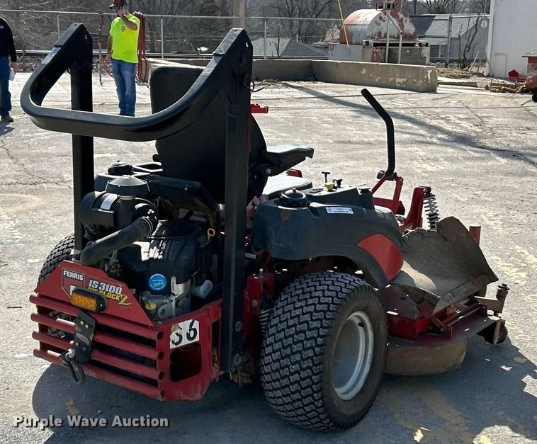 image for item NJ9551 Ferris IS3100Z Big Block ZTR lawn mower