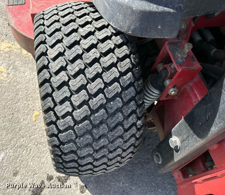 image for item NJ9551 Ferris IS3100Z Big Block ZTR lawn mower