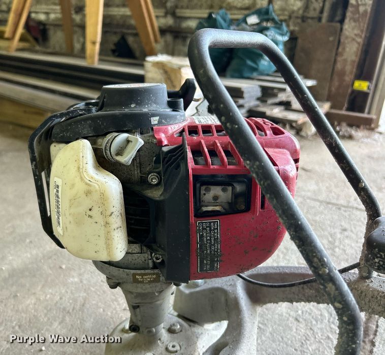 image for item NJ9552 ScreeDemon WS500 vibrating screed