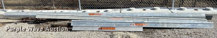 image for item NJ9552 ScreeDemon WS500 vibrating screed