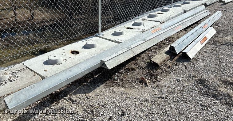 image for item NJ9552 ScreeDemon WS500 vibrating screed