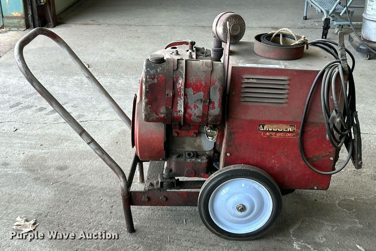 image for item NJ9553 Lincoln Electric  Weldanpower 150 welder/generator