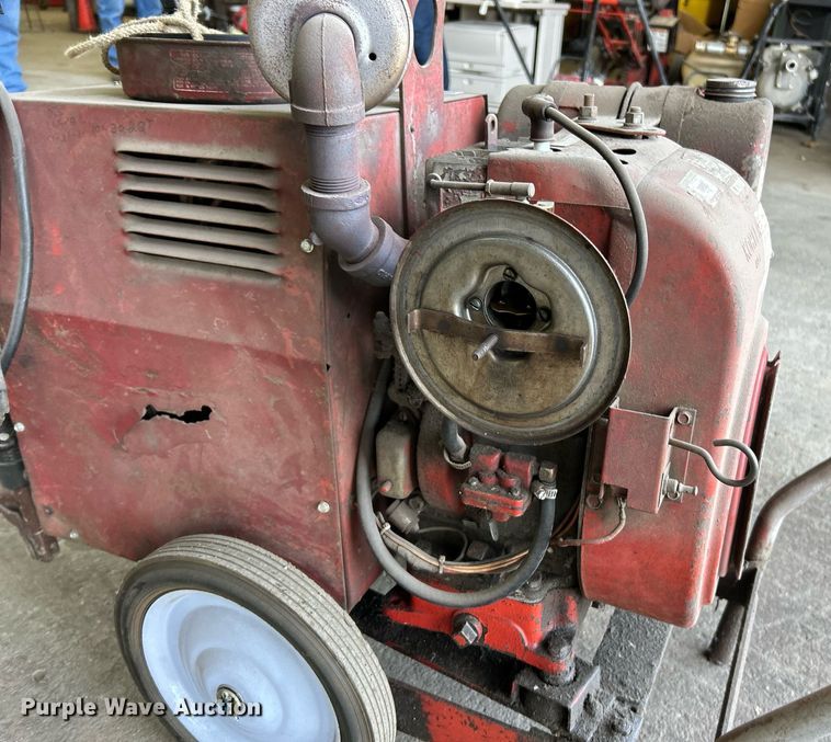 image for item NJ9553 Lincoln Electric  Weldanpower 150 welder/generator
