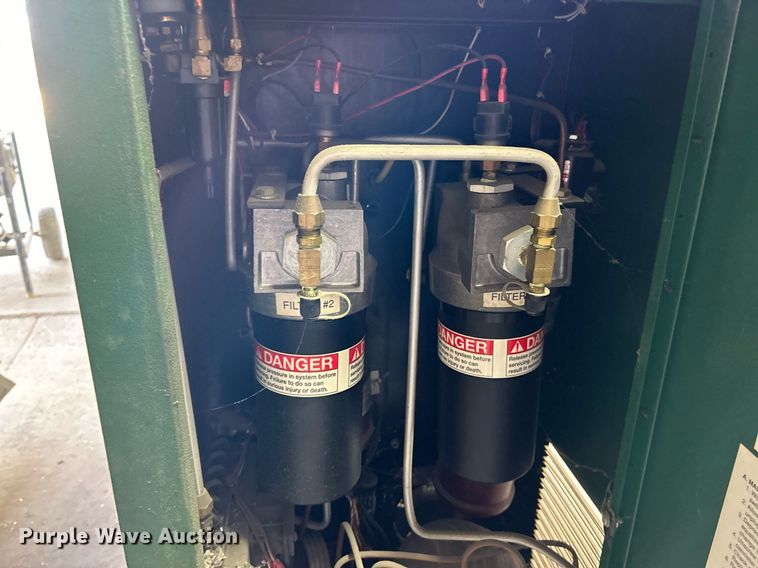 image for item NJ9557 Four Seasons  59900 refrigerant recycling and recharging system