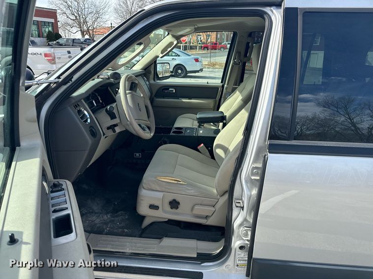 image for item NM9280 2014 Ford Expedition Police SUV