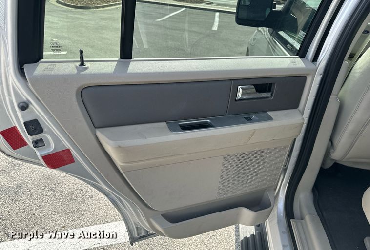 image for item NM9280 2014 Ford Expedition Police SUV