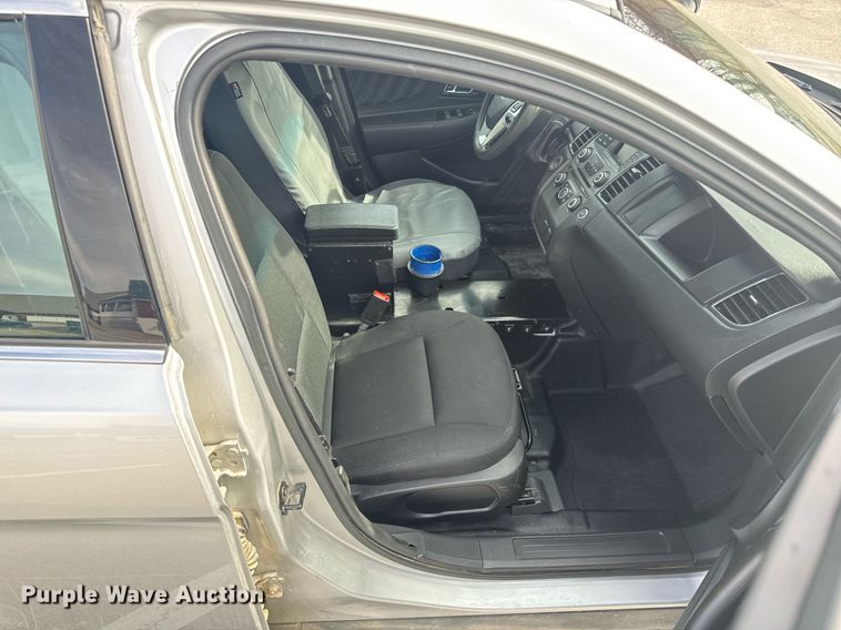 image for item NM9281 2016 Ford Taurus Police Interceptor 