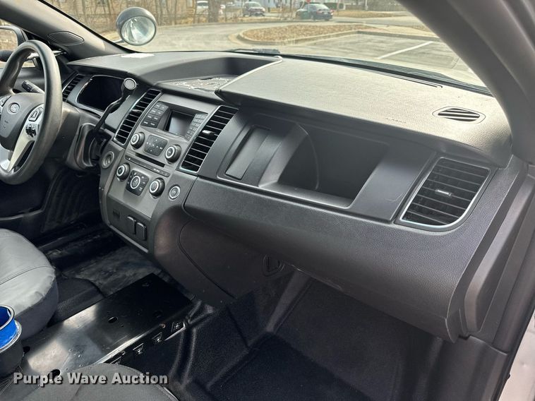 image for item NM9281 2016 Ford Taurus Police Interceptor 