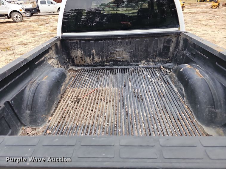 image for item NP9156 2007 Chevrolet  Silverado 1500 Crew Cab pickup truck