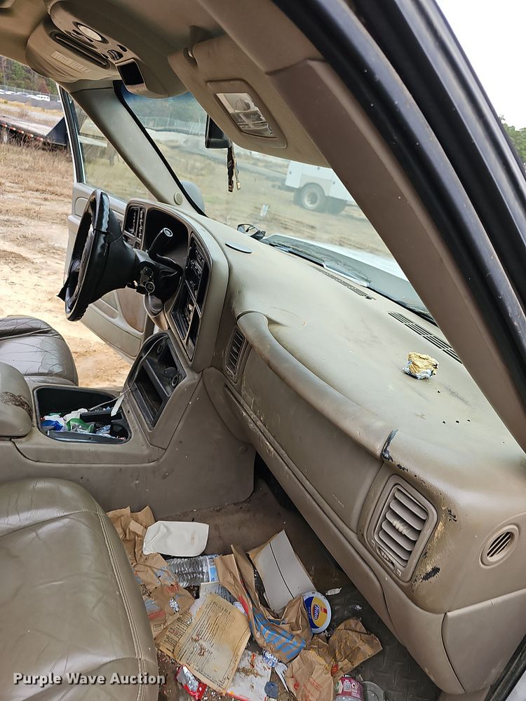 image for item NP9156 2007 Chevrolet  Silverado 1500 Crew Cab pickup truck