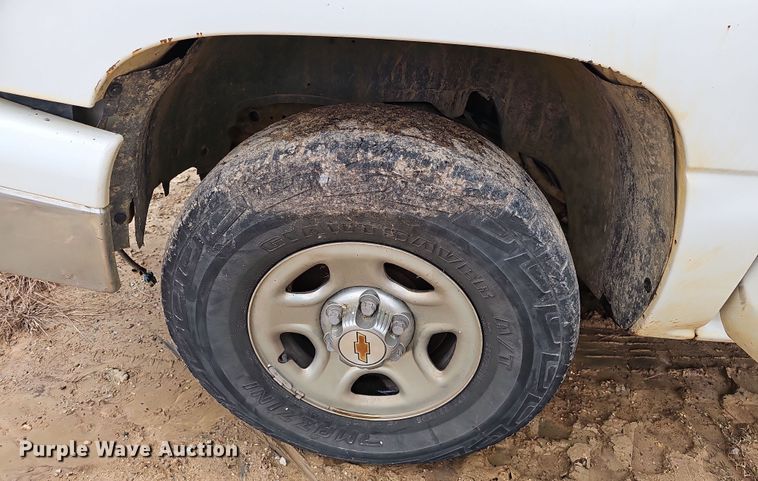 image for item NP9156 2007 Chevrolet  Silverado 1500 Crew Cab pickup truck