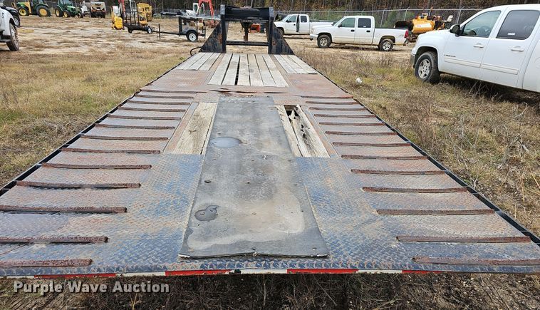 image for item NP9160 2012 Parker tilt deck equipment trailer