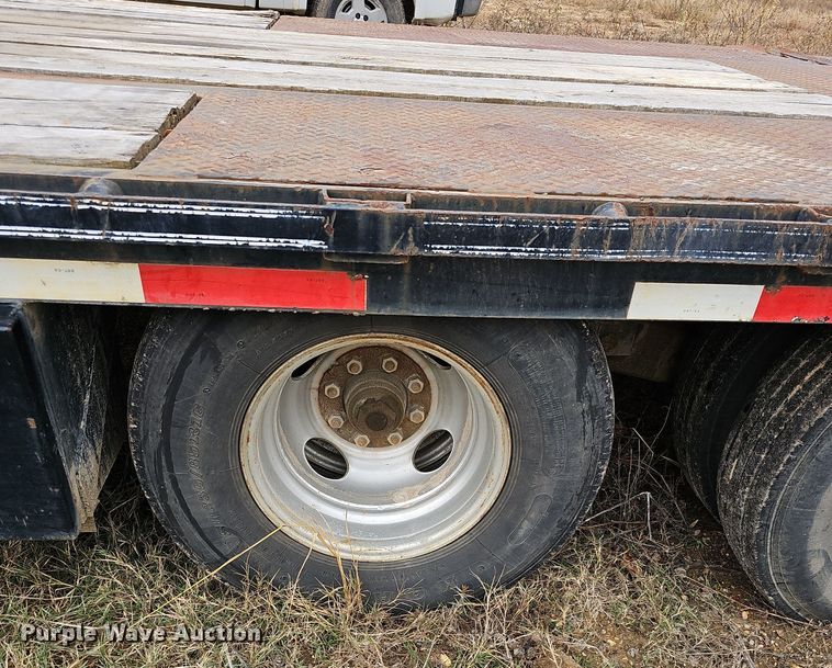 image for item NP9160 2012 Parker tilt deck equipment trailer