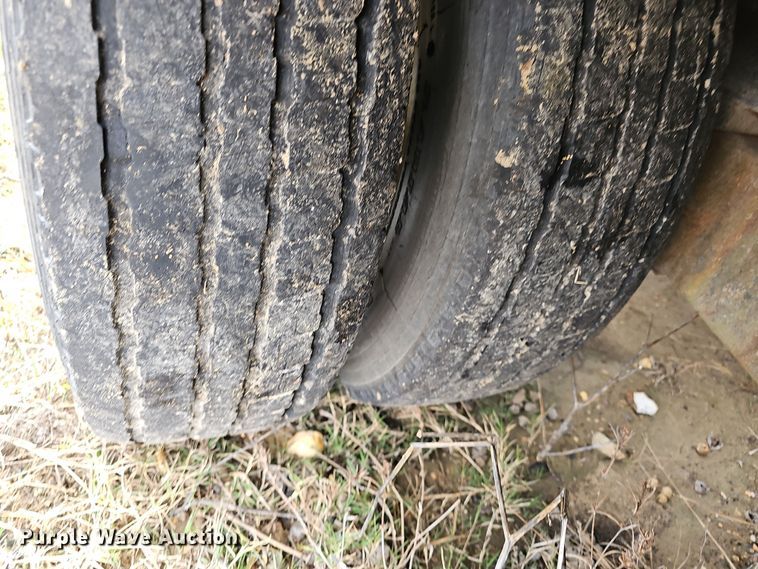 image for item NP9160 2012 Parker tilt deck equipment trailer