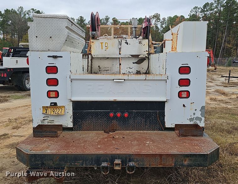 image for item NP9161 2008 Ford F750 Super Duty XL utility / service truck