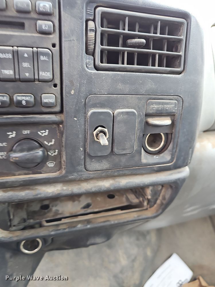 image for item NP9161 2008 Ford F750 Super Duty XL utility / service truck